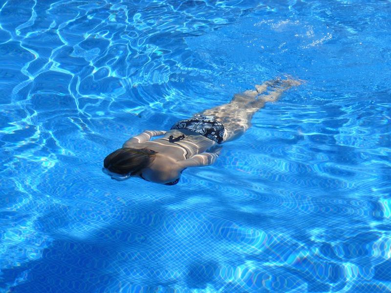 Pose de traitement de l'eau de piscine sur le pays d'Aix-en-Provence